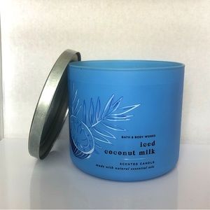 Bath and Body Works Iced Coconut Milk Candle